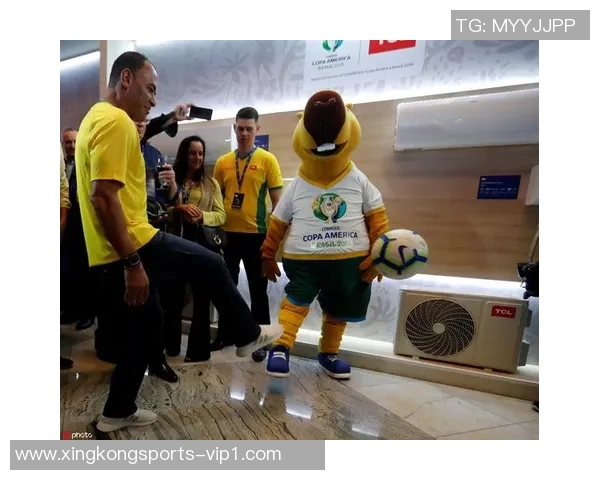 卡福传奇球星卡合集曝光 每一张都承载着无尽比赛记忆 卡福传奇球星卡合集曝光 每一张都承载着无尽比赛记忆