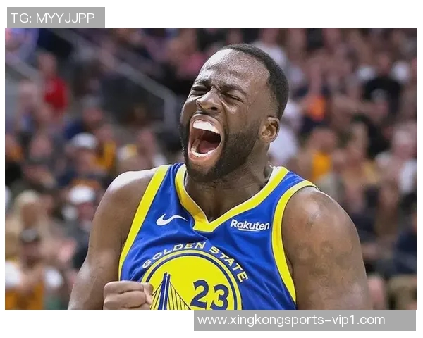 足球超级球星的荣耀之路:从默默无闻到世界巅峰的传奇历程 足球超级球星的荣耀之路:从默默无闻到世界巅峰的传奇历程